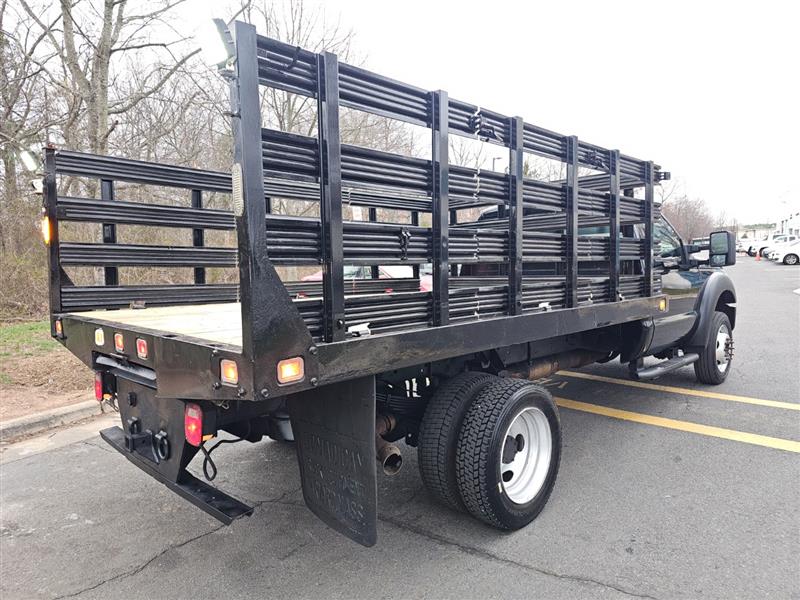 2011 Ford F-450 Super Duty Chassis Cab XLT - Photo 19