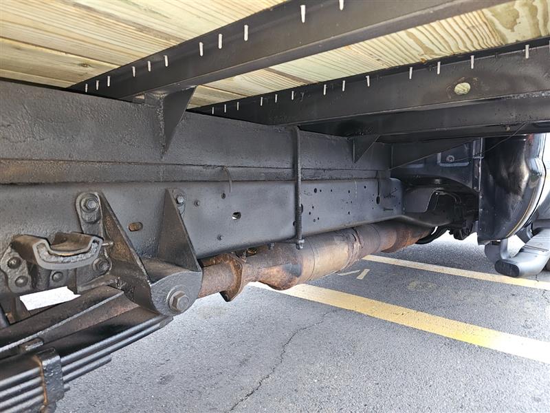 2011 Ford F-450 Super Duty Chassis Cab XLT - Photo 39