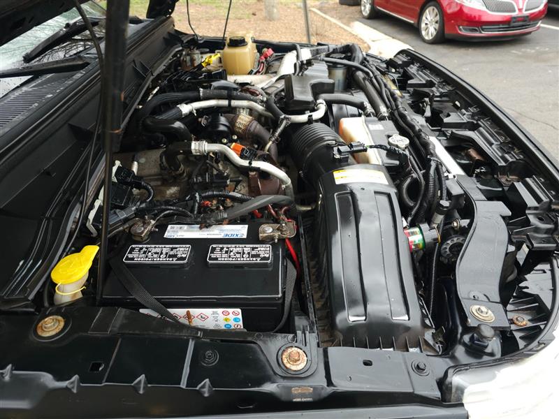 2011 Ford F-450 Super Duty Chassis Cab XLT - Photo 46