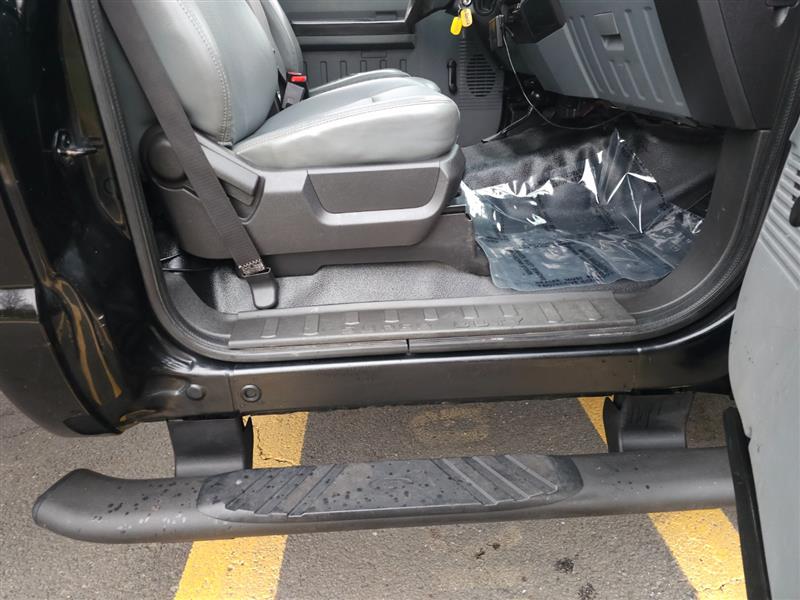 2011 Ford F-450 Super Duty Chassis Cab XLT - Photo 62