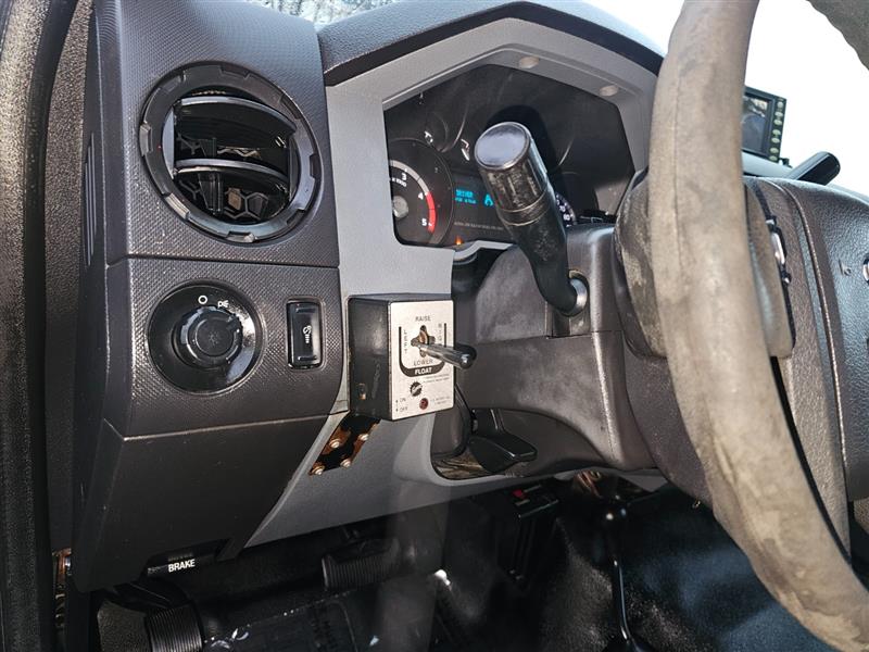 2011 Ford F-450 Super Duty Chassis Cab XLT - Photo 69