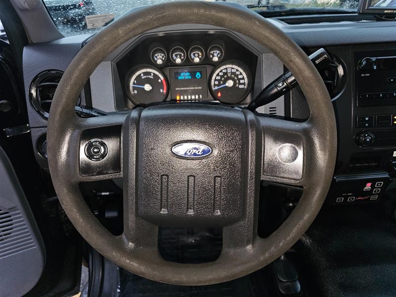 2011 Ford F-450 Super Duty Chassis Cab XLT - Photo 70