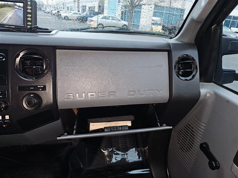 2011 Ford F-450 Super Duty Chassis Cab XLT - Photo 79