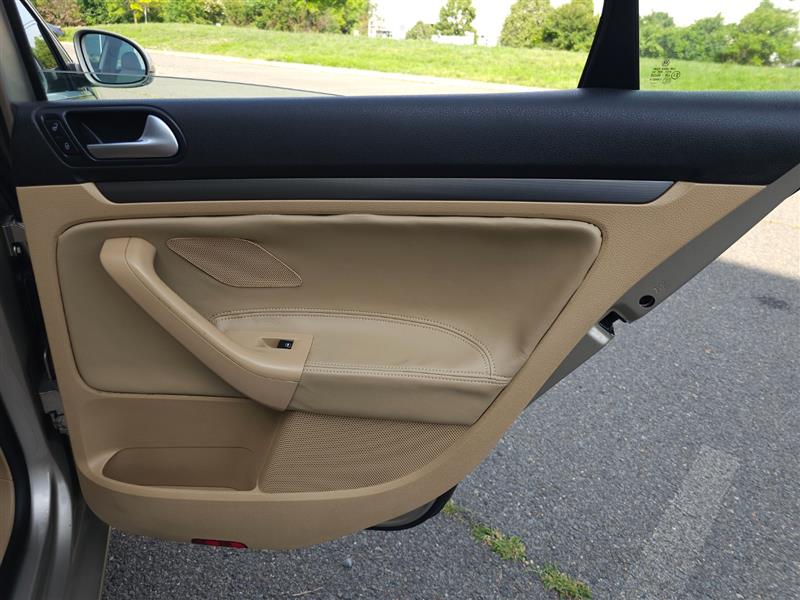 2007 Volkswagen Jetta 2.5 - Photo 52