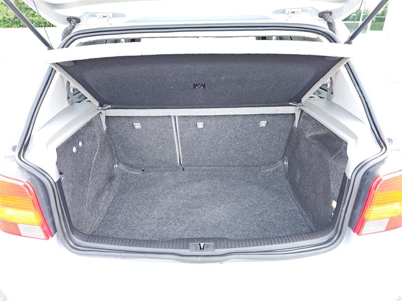 2004 Volkswagen Golf GL - Photo 15