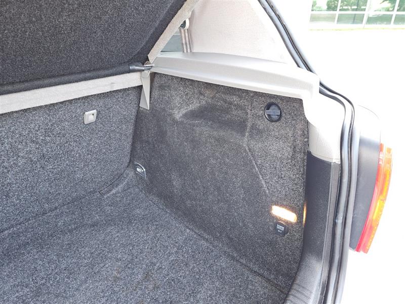 2004 Volkswagen Golf GL - Photo 18