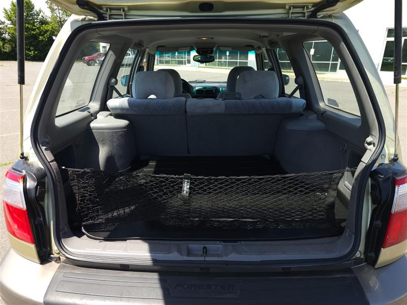 2001 Subaru Forester - Photo 20