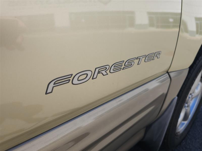 2001 Subaru Forester - Photo 29