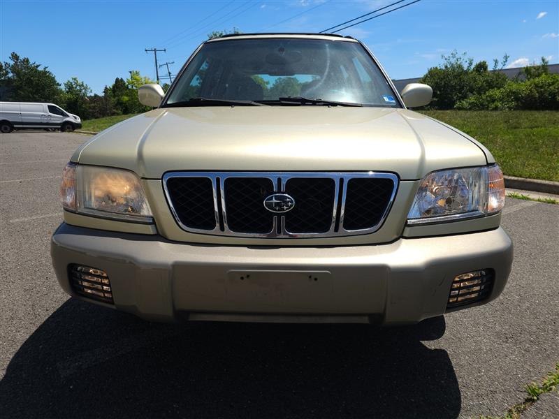 2001 Subaru Forester - Photo 4