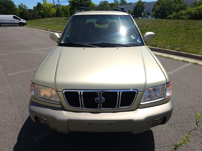 2001 Subaru Forester - Photo 5