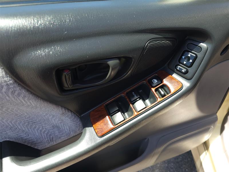 2001 Subaru Forester - Photo 41