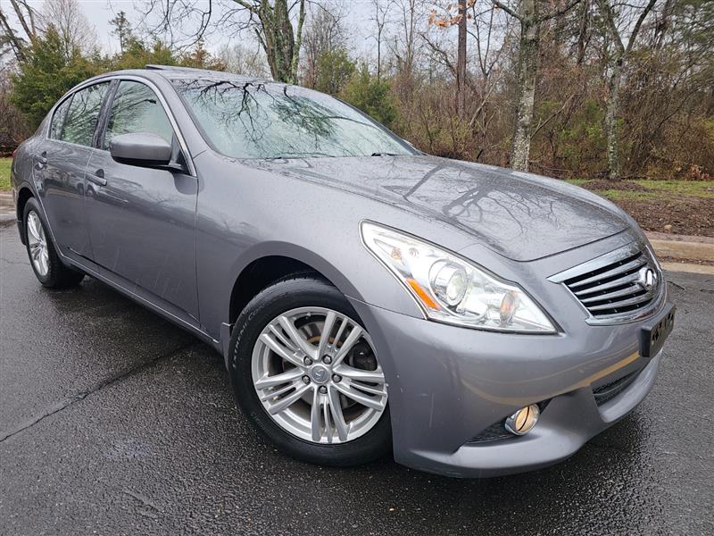 2012 INFINITI G37 SEDAN x