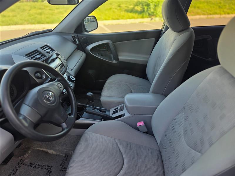 2009 Toyota RAV4 Base - Photo 14