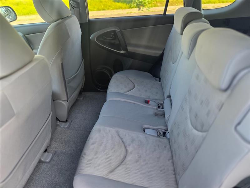2009 Toyota RAV4 Base - Photo 17