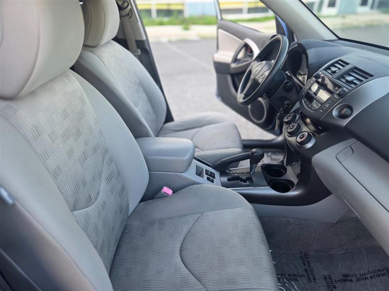 2009 Toyota RAV4 Base - Photo 22
