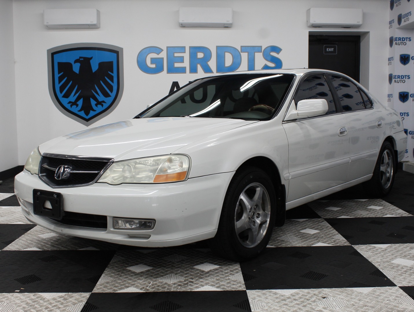 2003 Acura TL Navigation System's photo