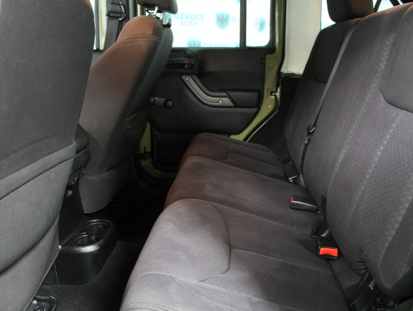 2013 Jeep Wrangler Unlimited Sport - Photo 16