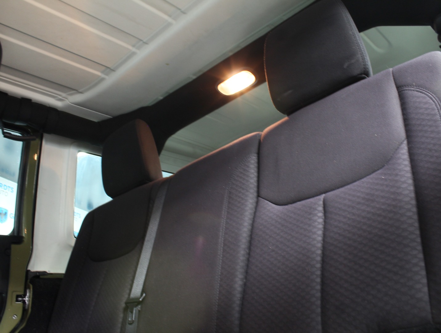 2013 Jeep Wrangler Unlimited Sport - Photo 17