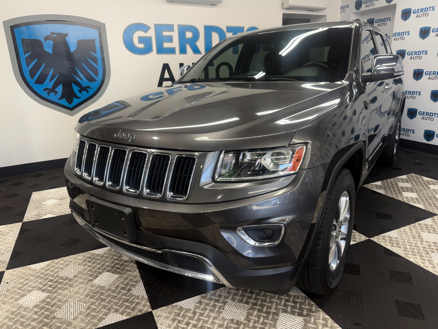 2014 Jeep Grand Cherokee Limited 4WD's photo