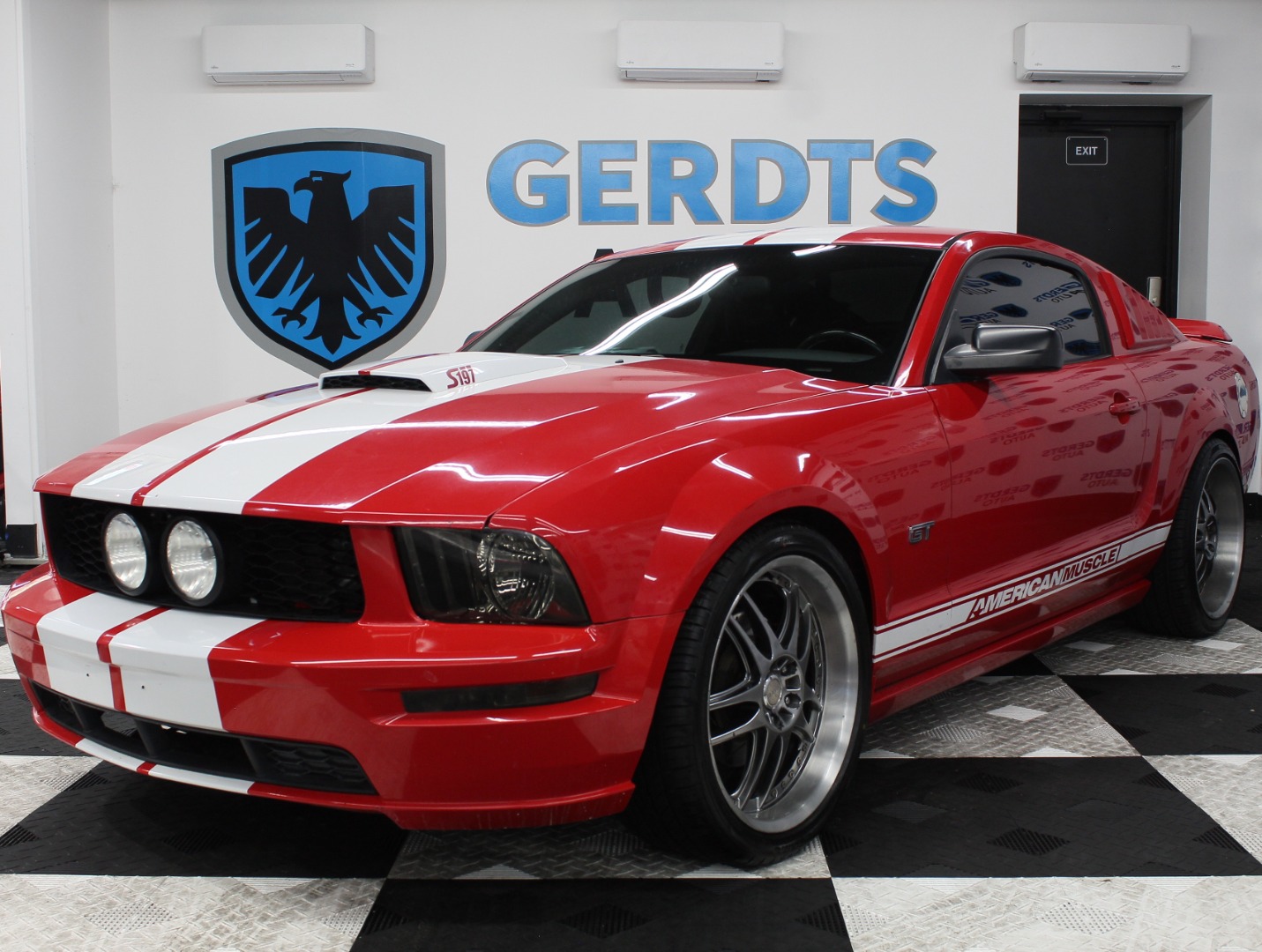 2007 Ford Mustang GT Deluxe's photo