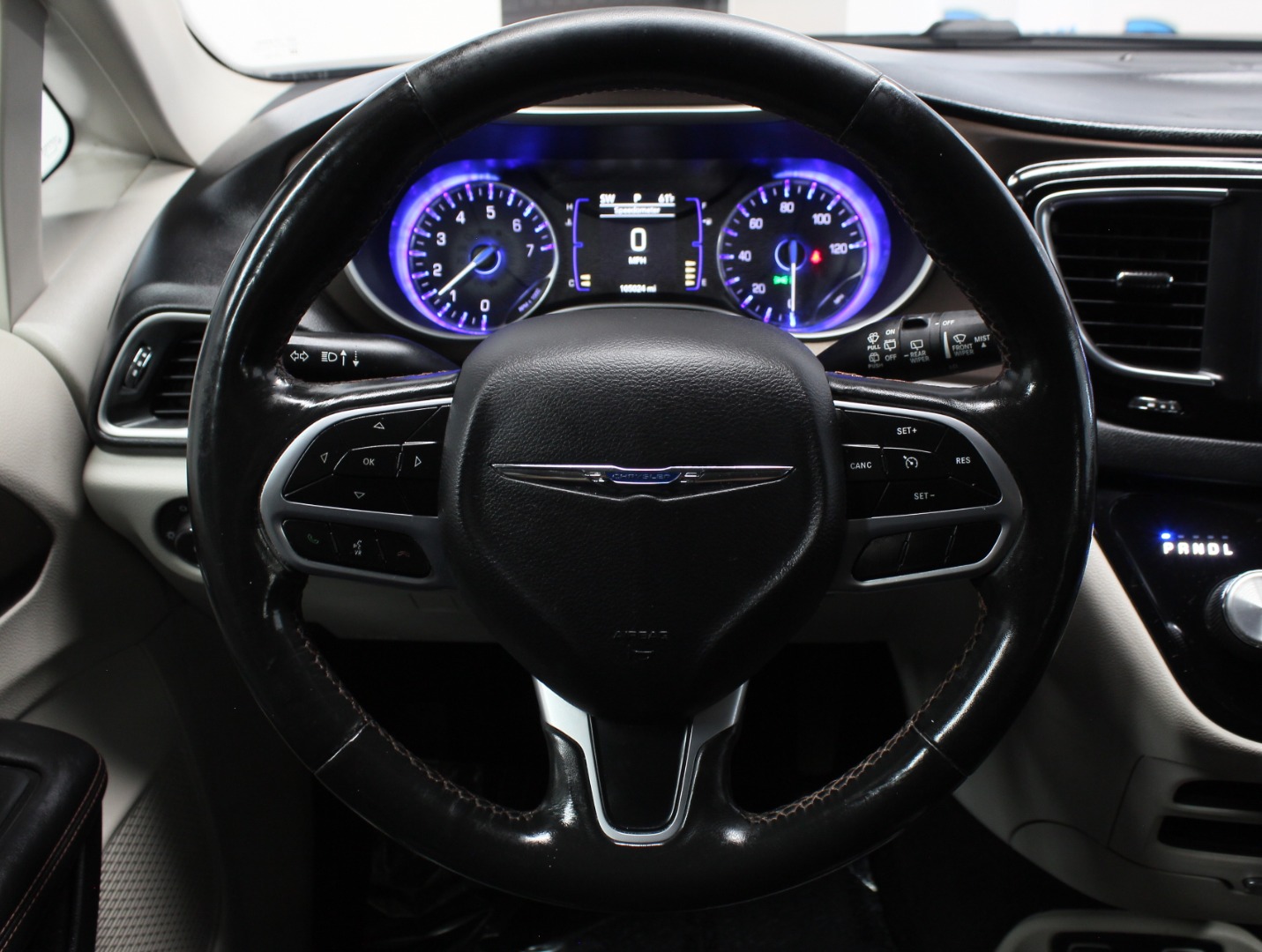 2019 Chrysler Pacifica Touring L - Photo 14