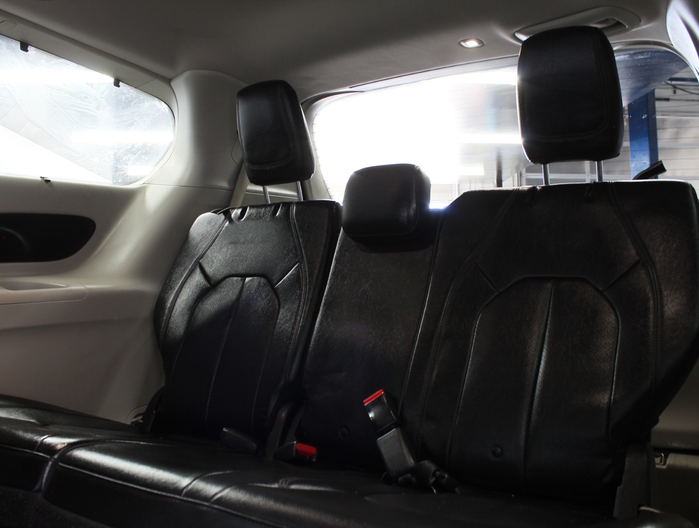 2019 Chrysler Pacifica Touring L - Photo 18