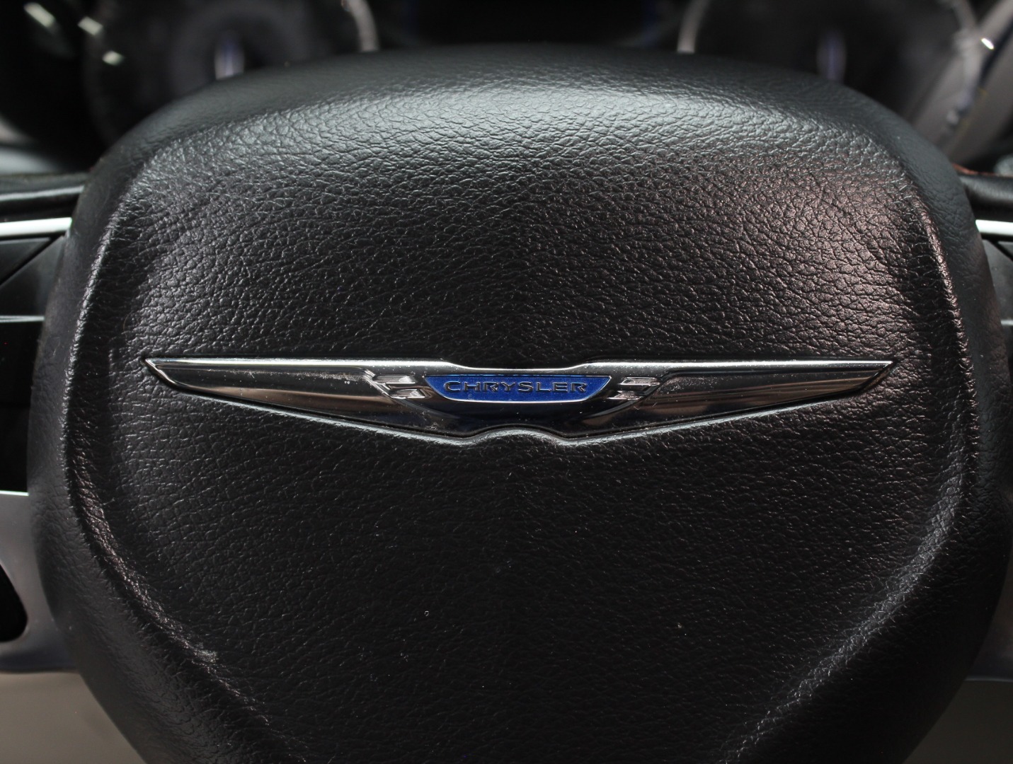 2018 Chrysler Pacifica Touring L - Photo 12