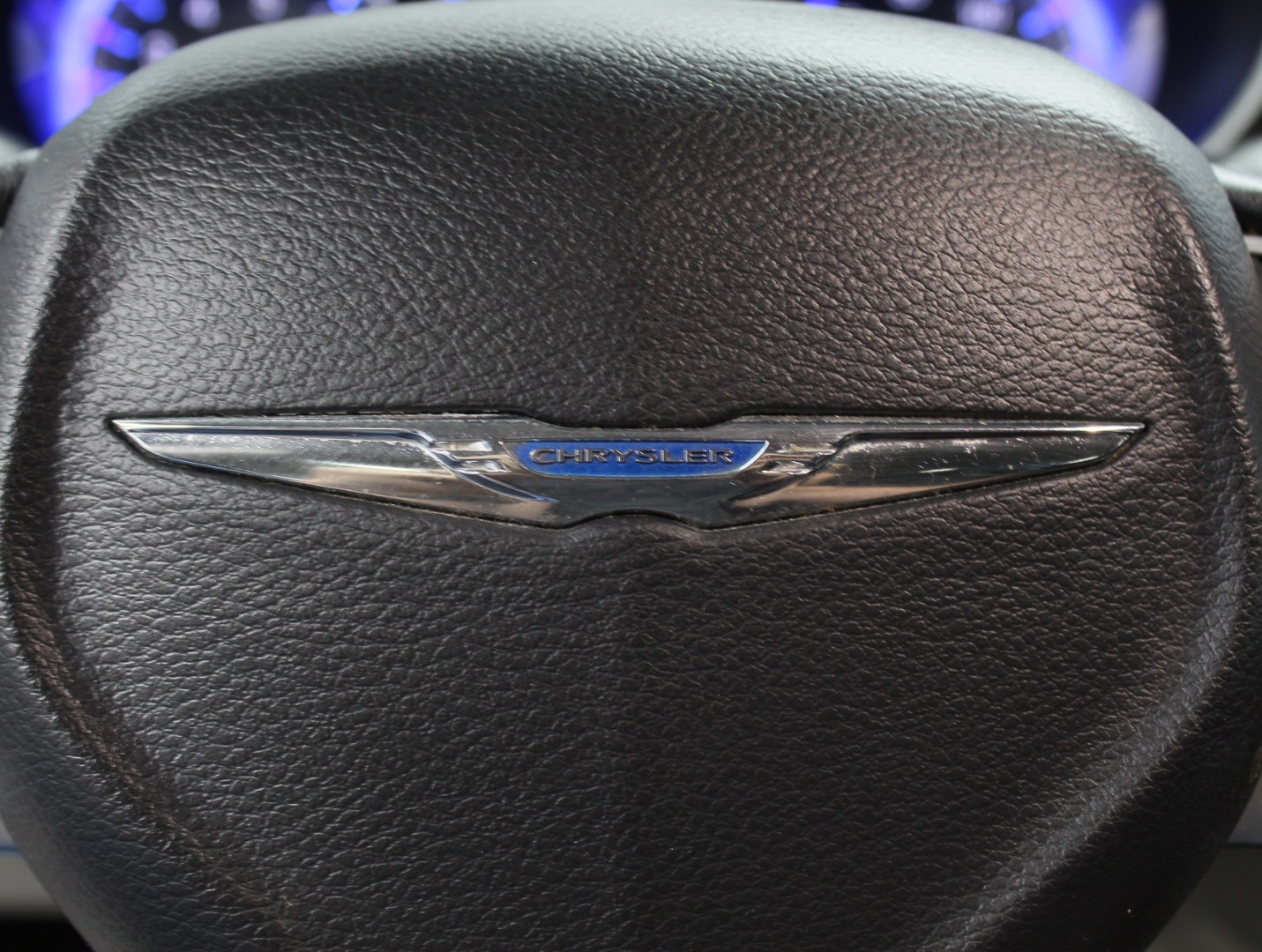 2017 Chrysler Pacifica Touring-L - Photo 12