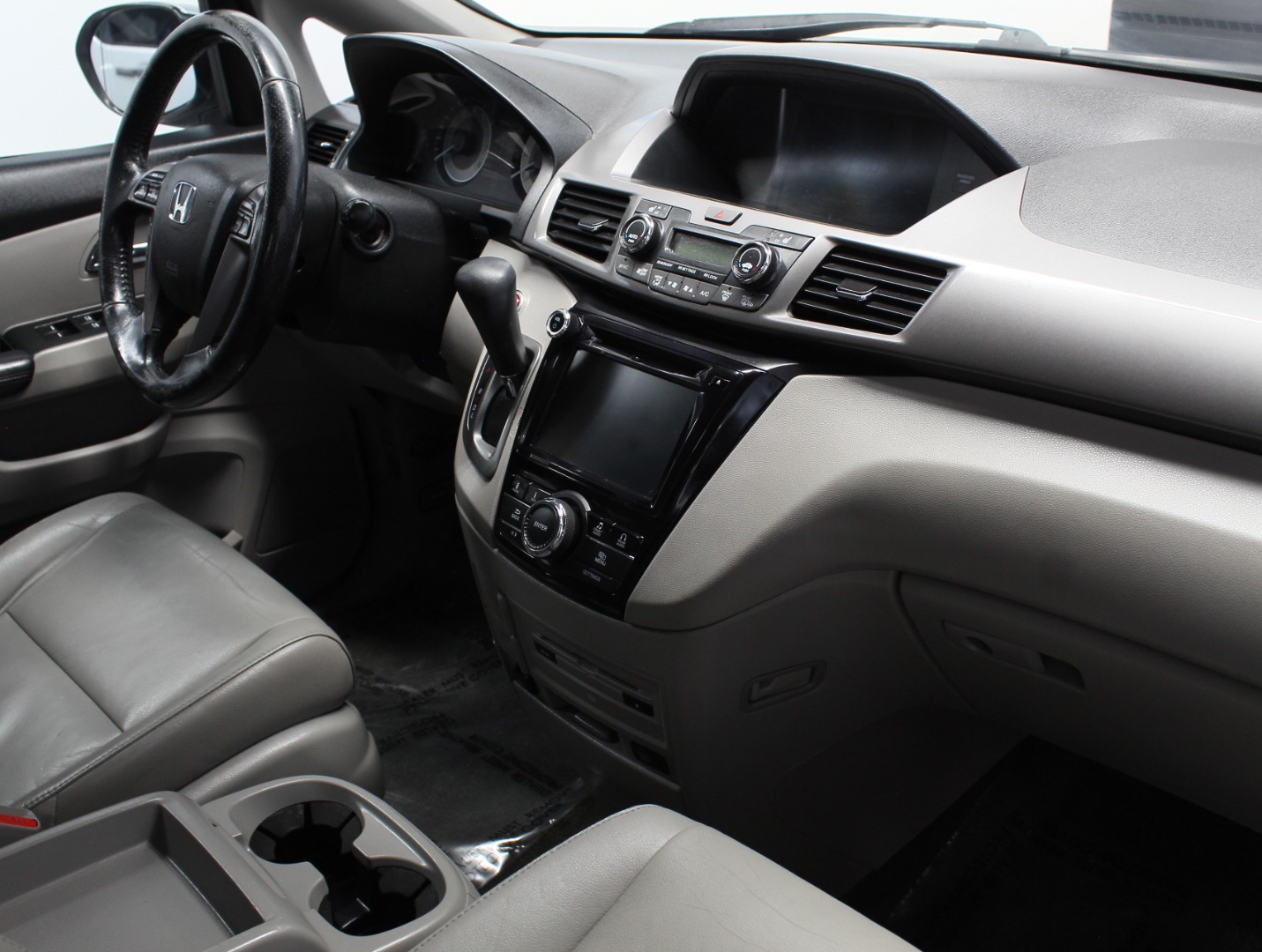 2015 Honda Odyssey EX-L - Photo 10