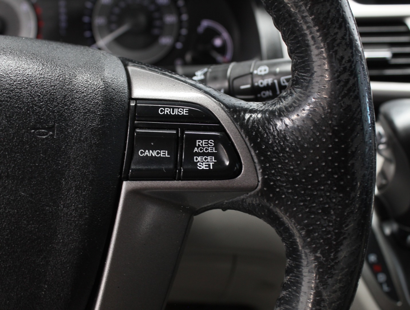 2015 Honda Odyssey EX-L - Photo 13