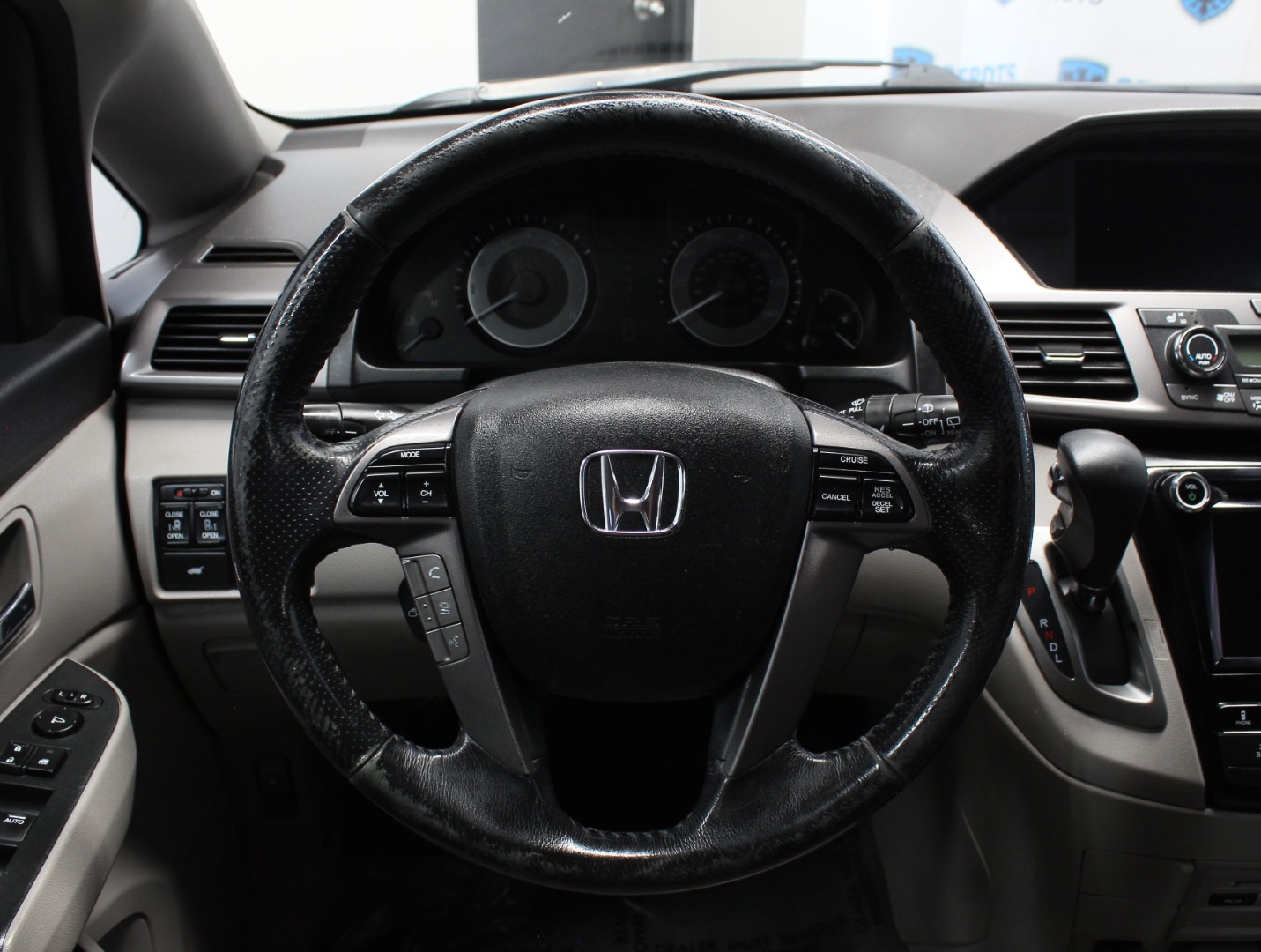 2015 Honda Odyssey EX-L - Photo 14