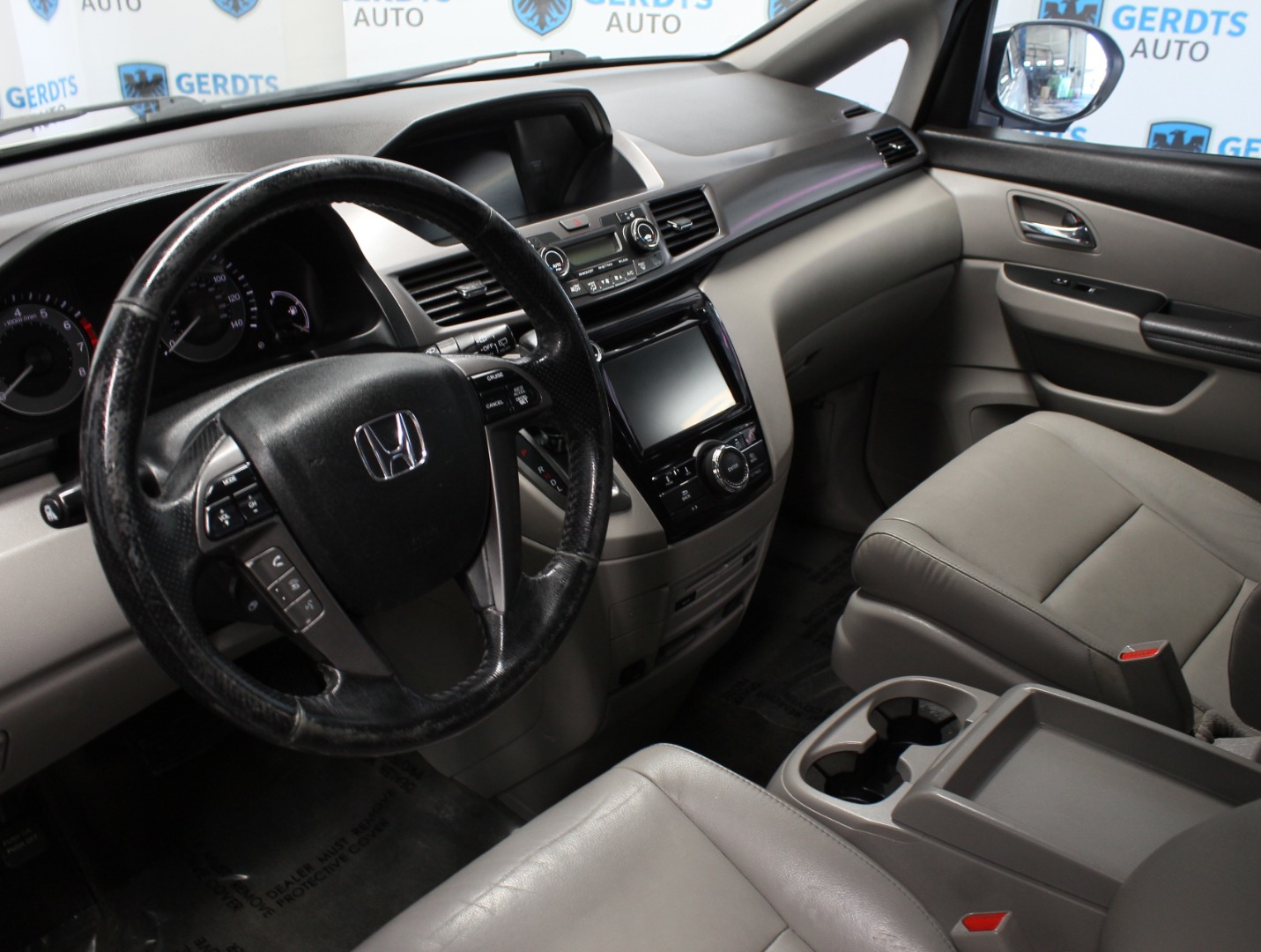 2015 Honda Odyssey EX-L - Photo 7