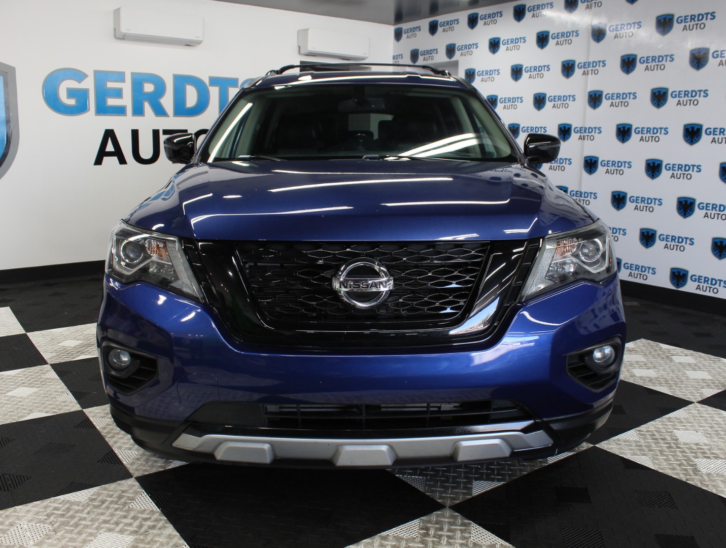 2019 Nissan Pathfinder SV - Photo 6