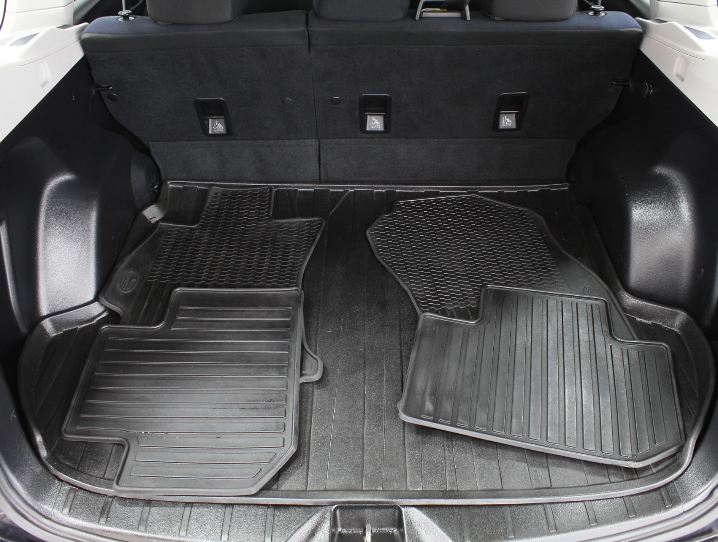 2017 Subaru Forester Base - Photo 20