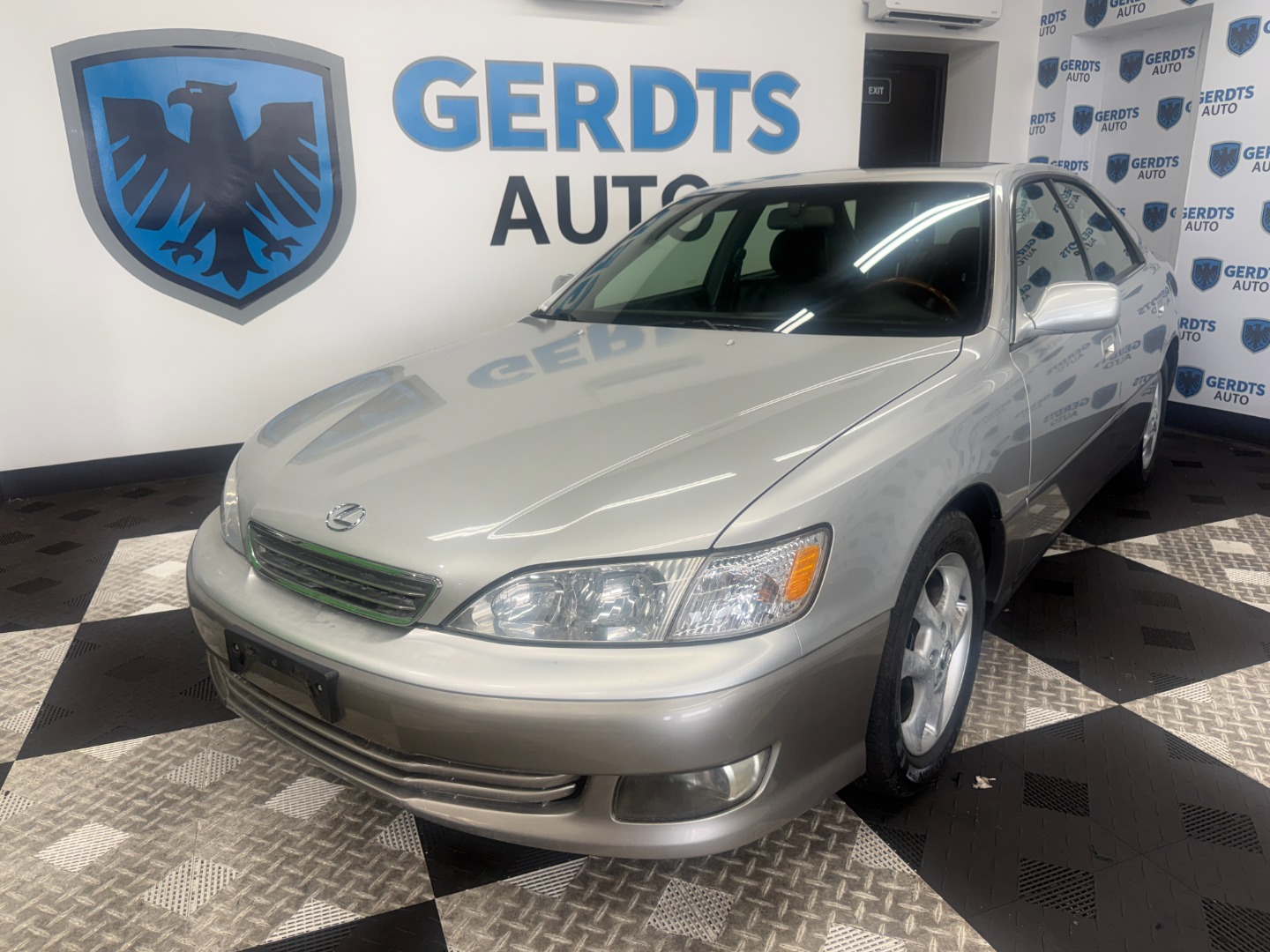 2001 Lexus ES