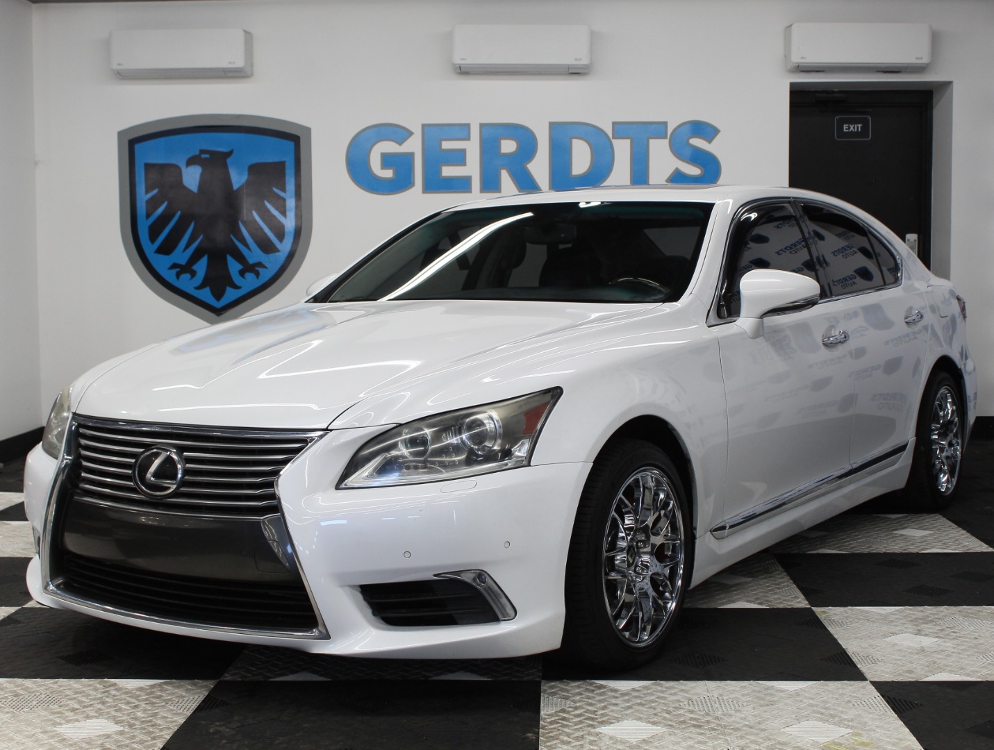 2013 Lexus LS