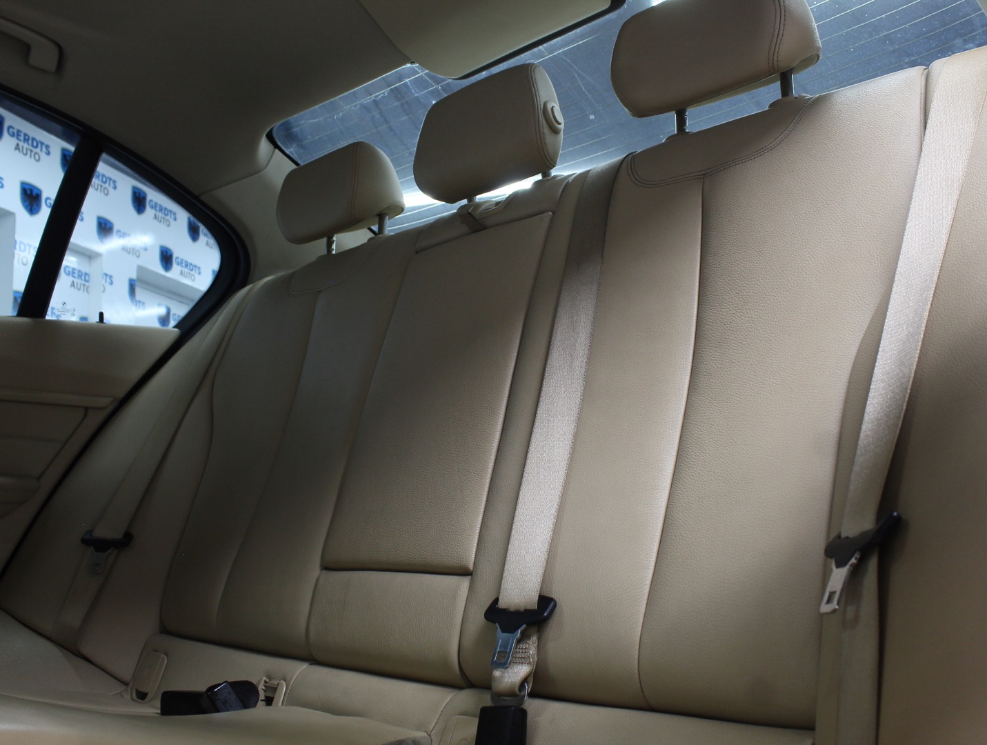 2014 BMW 3 Series 328i - Photo 18
