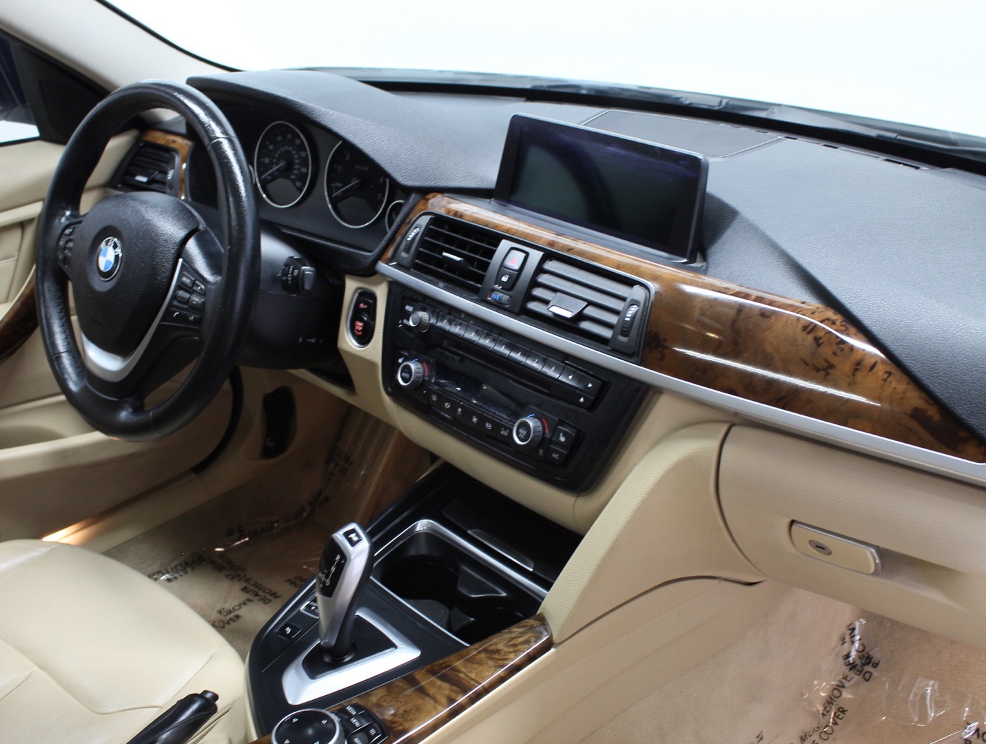 2014 BMW 3 Series 328i - Photo 11