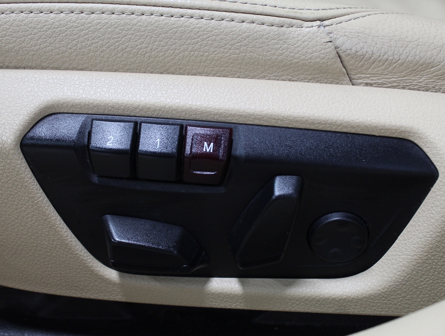2014 BMW 3 Series 328i - Photo 16