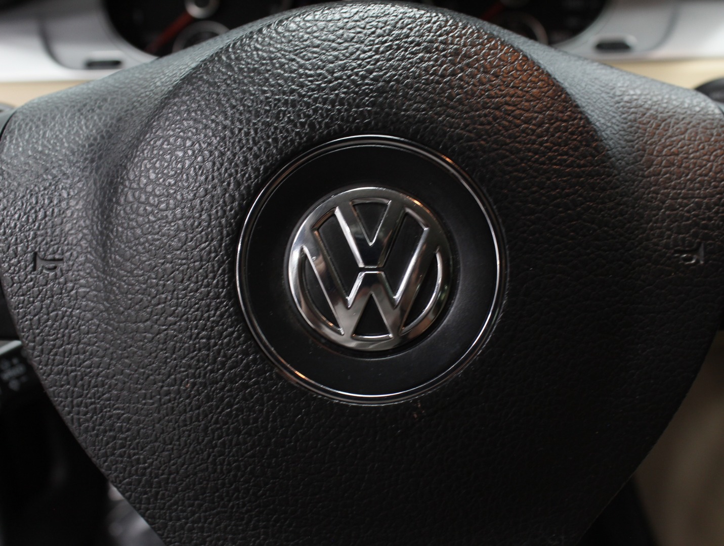 2013 Volkswagen CC R-Line - Photo 12