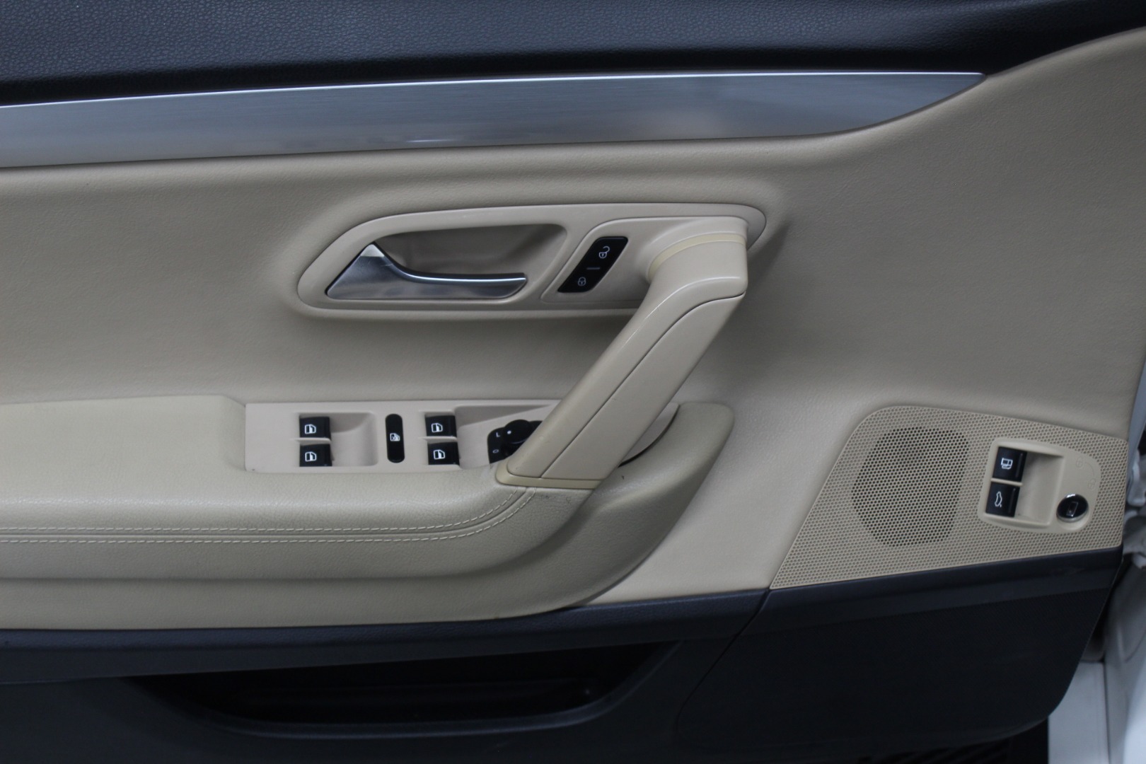 2013 Volkswagen CC R-Line - Photo 15