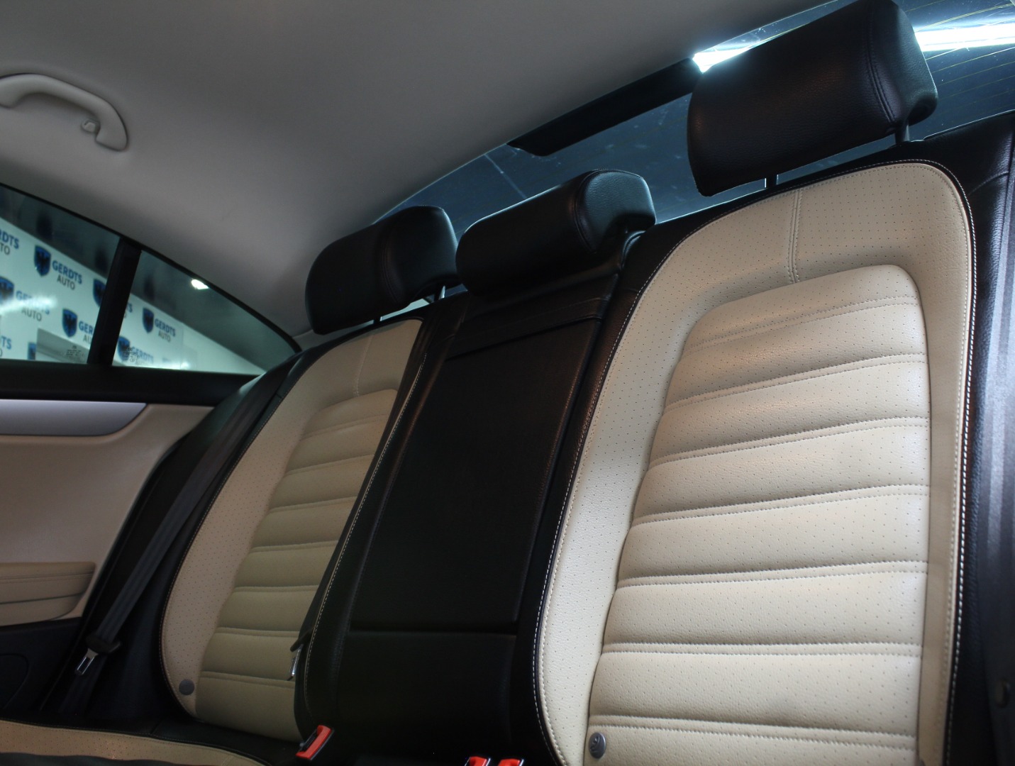2013 Volkswagen CC R-Line - Photo 17