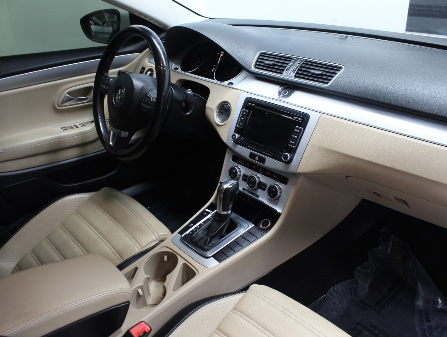 2013 Volkswagen CC R-Line - Photo 10