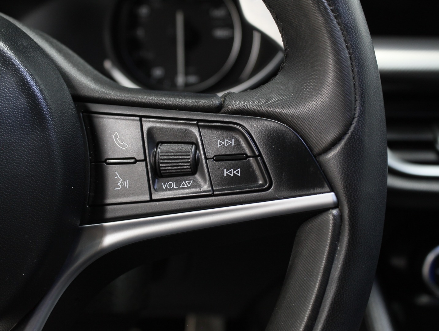 2018 Alfa Romeo Stelvio Ti Sport - Photo 13