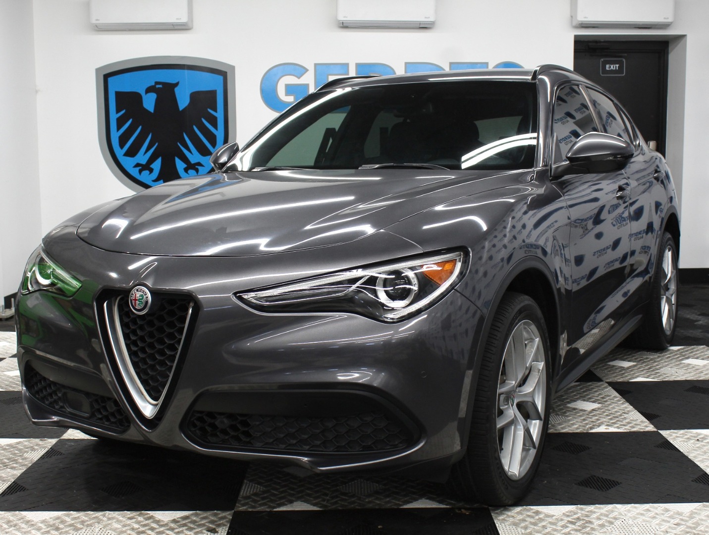 2018 Alfa Romeo Stelvio Ti Sport AWD's photo