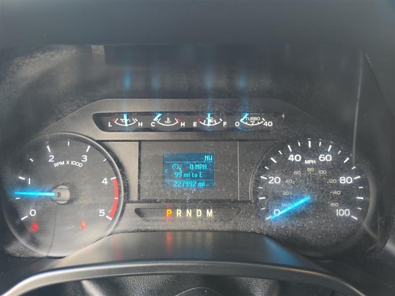 2021 Ford F-450 Super Duty Chassis Cab XL - Photo 12