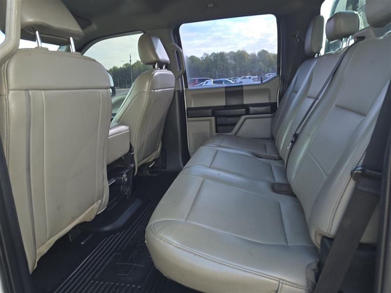 2021 Ford F-450 Super Duty Chassis Cab XL - Photo 13