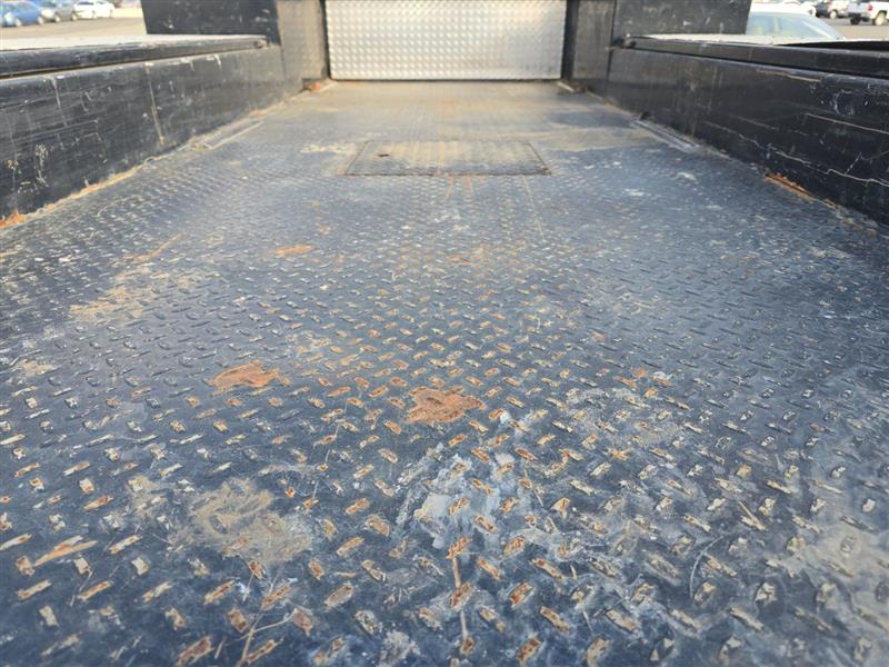 2021 Ford F-450 Super Duty Chassis Cab XL - Photo 14