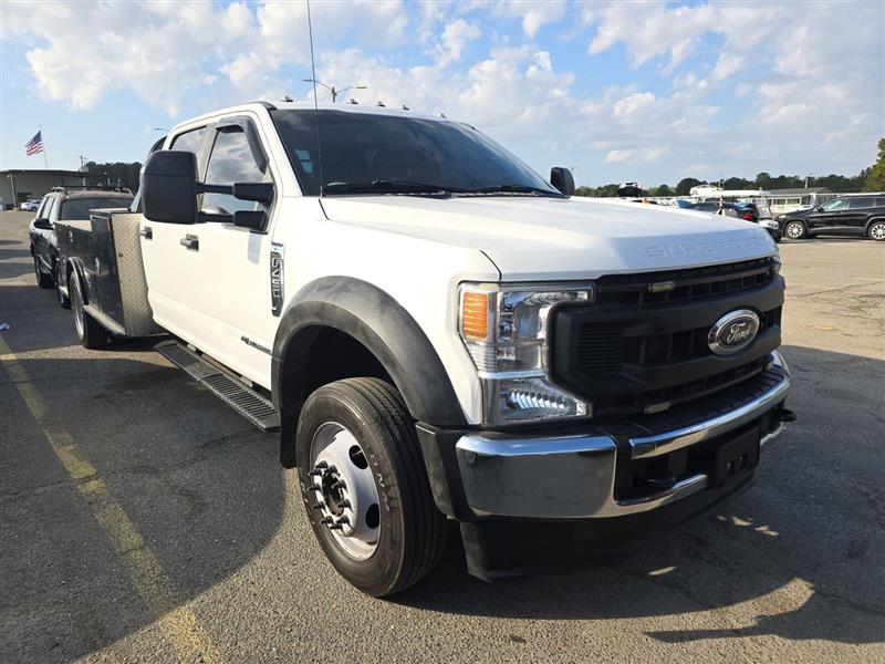 2021 Ford F-450 Super Duty Chassis Cab XL - Photo 3