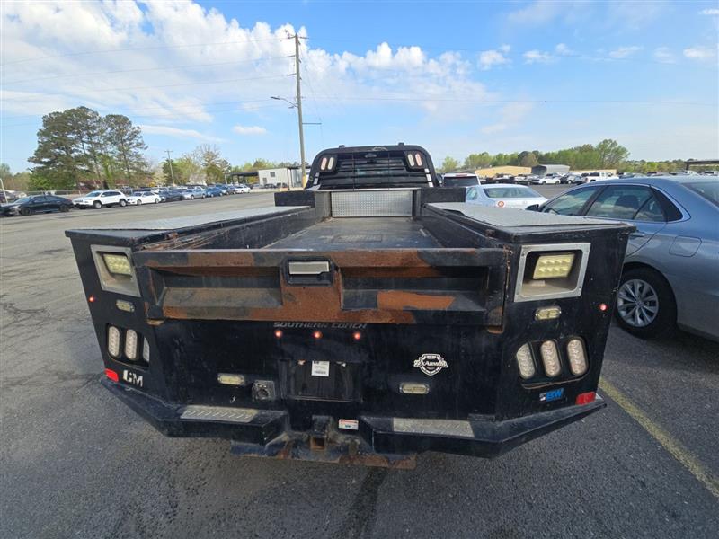 2021 Ford F-450 Super Duty Chassis Cab XL - Photo 5